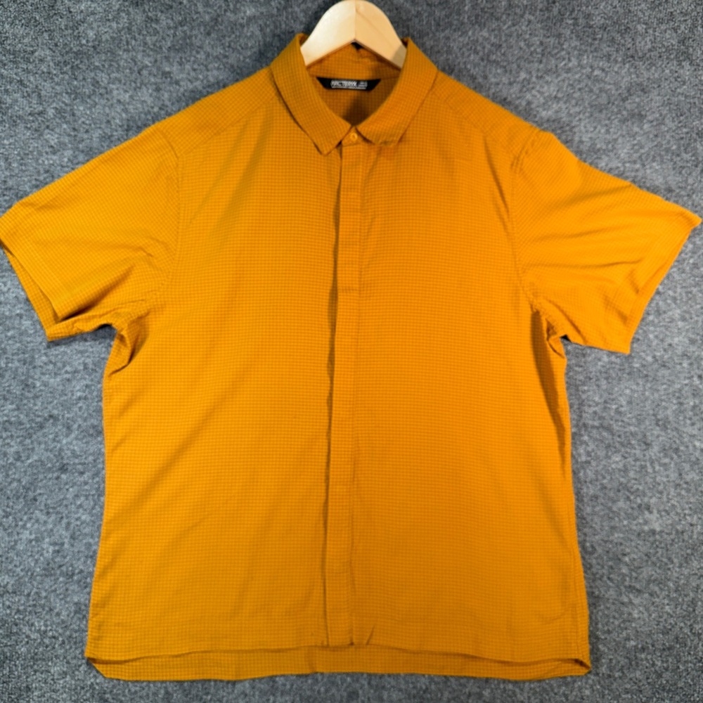 Arc'teryx Skyline Button Up Shirt Mens Large Yellow Micro Check Short Sleeve